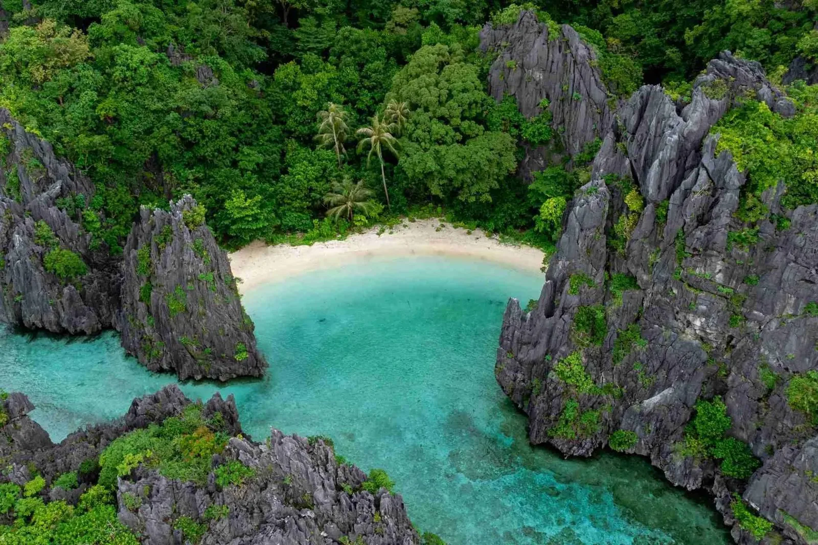 Secret Beach, El Nido