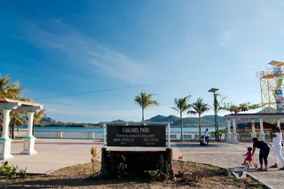 Lualhati Park