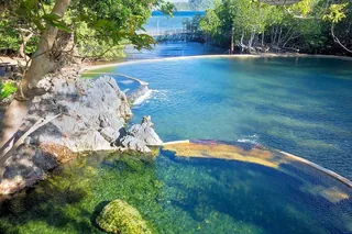 Maquinit Hot Spring